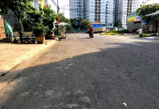 Bán khách sạn ngay ngã ba Lê Văn Việt, Tăng Nhơn Phú A chỉ 14,5 tỷ