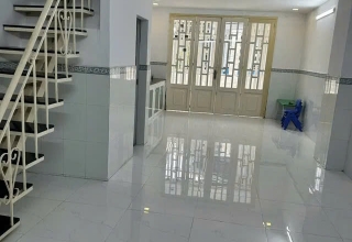 Bán nhà hẻm xe hơi Đường Bình Quới, P. 28, Quận Bình Thạnh Chỉ 4 Tỷ. 