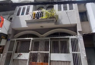 Bán Nhà 1 Trệt 2 Lầu Tại Nguyễn Văn Đậu, Phường 6, Bình Thạnh