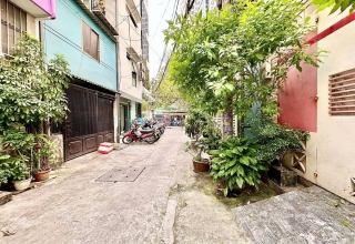  Bán Nhà 5 Tầng Đẹp Ngay Thành Thái, Quận 10 - Hẻm Oto, Giá Cực Sốc 16.4 Tỷ!