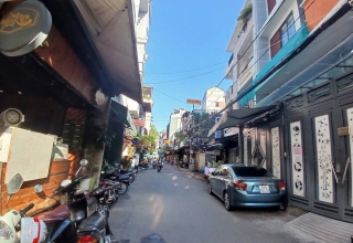 BÁN NHÀ MẶT TIỀN TÔ HIẾN THÀNH - TRUNG TÂM QUẬN 10 GIÁ CHỈ 4,7 TỶ  